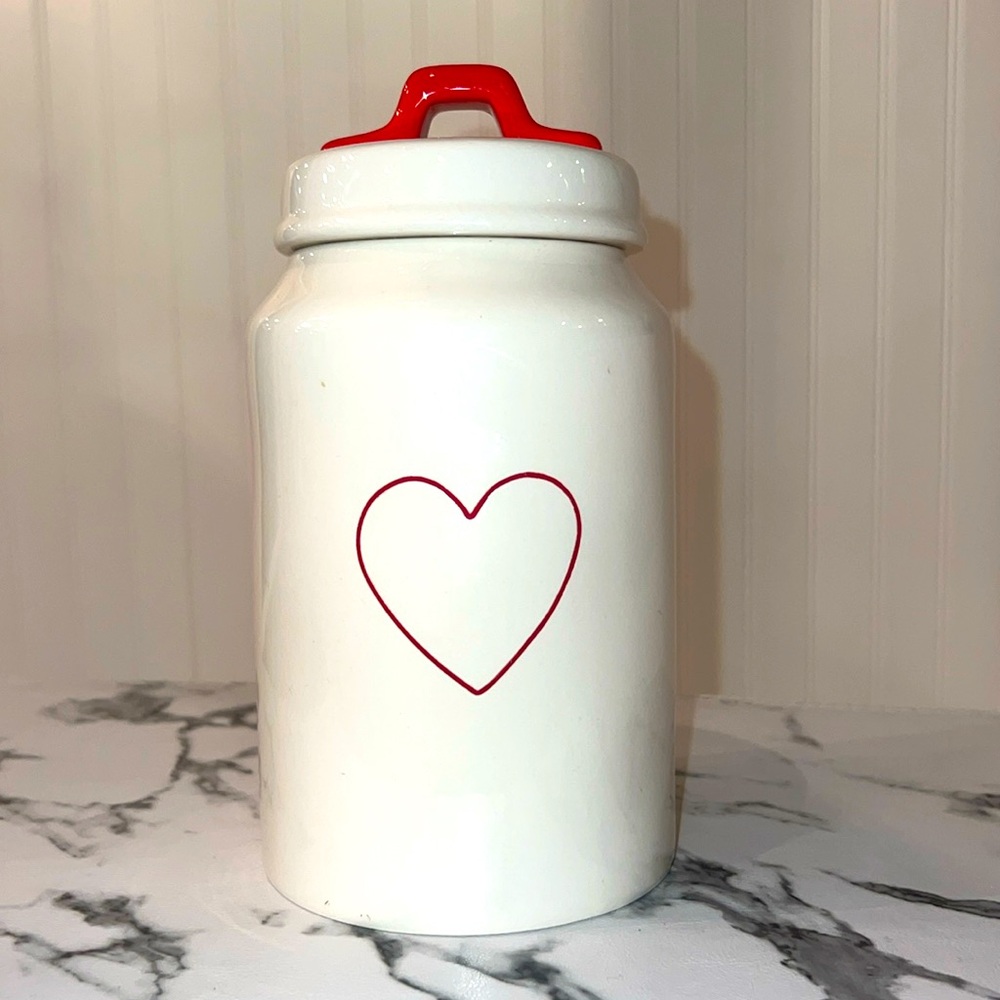 Rae Dunn heart canister